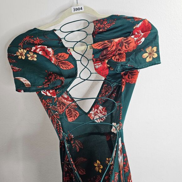 Pretty Little Thing Emerald Green Floral Criss Cross Back Frill Hem Dress 4 - Picture 5 of 11